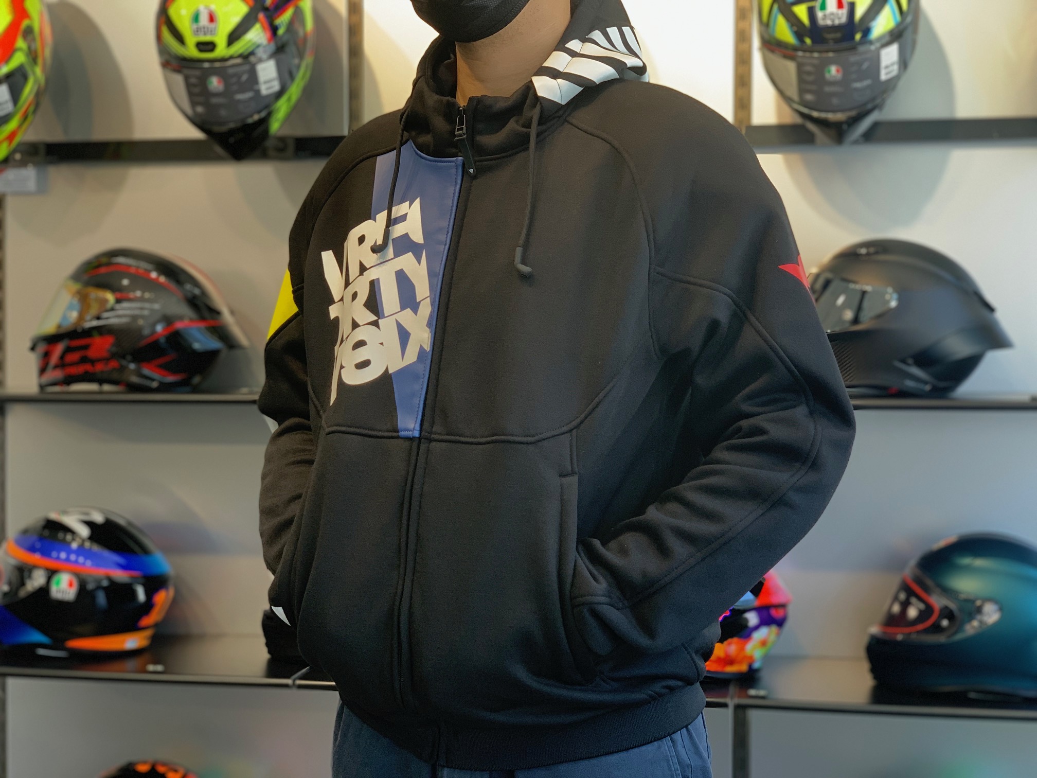 生ける伝説”ロッシのスタイルからインスパイアされたVR46コレクション